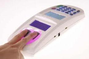 Entidades, bancos y comercios evitarán suplantación en trámites con POS biométrico